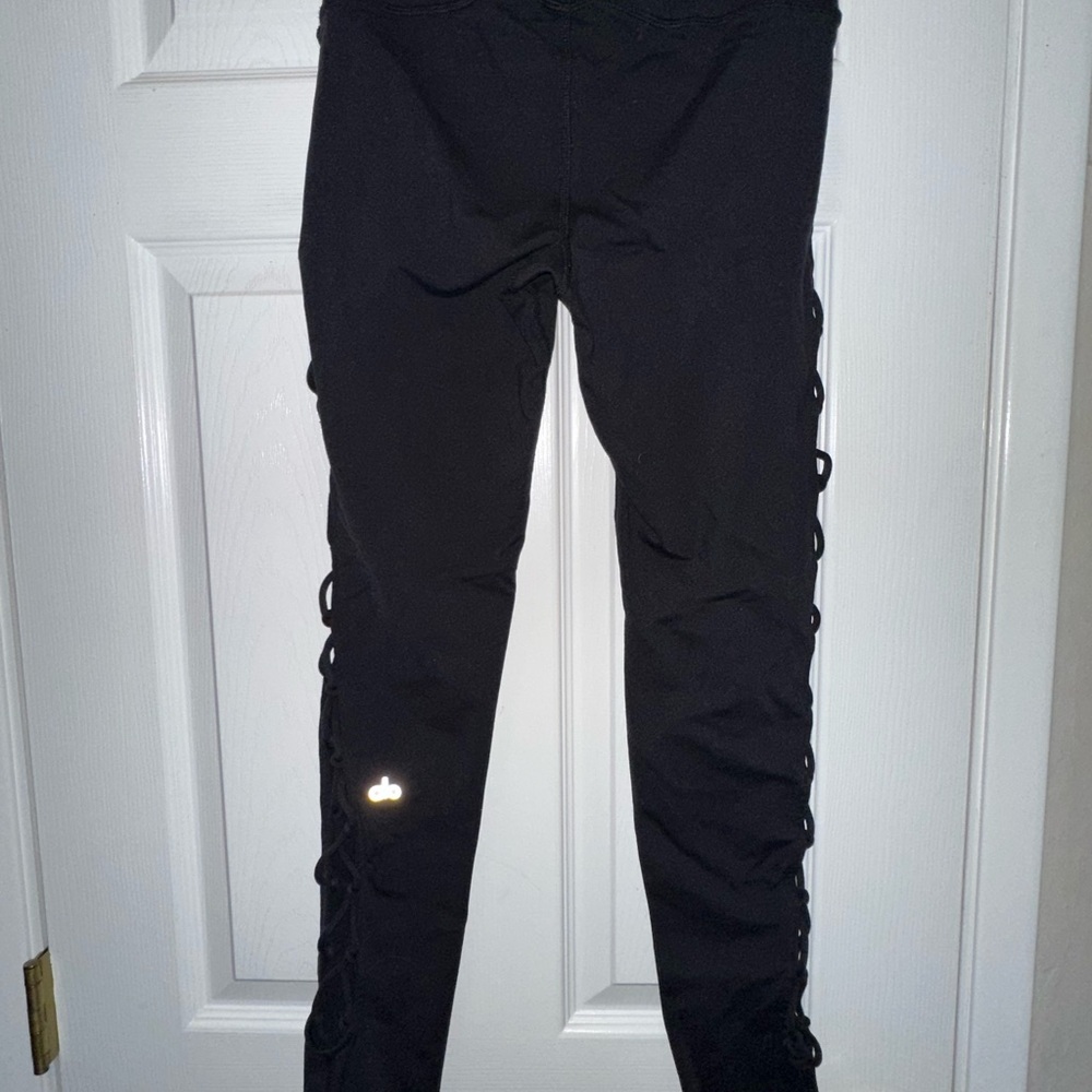 ALO Yoga Charcoal Leggings